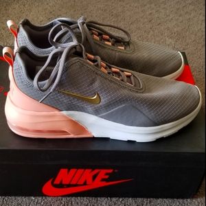 Nike Air Max Motion's